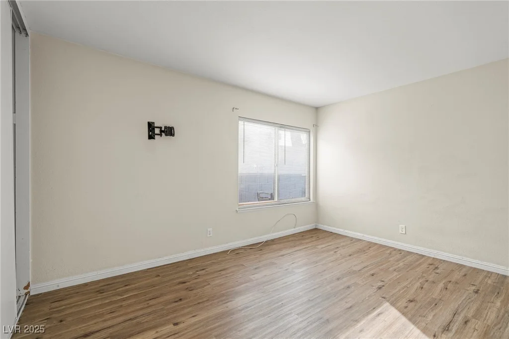 4775 Summerhill, Las Vegas, NV 89121