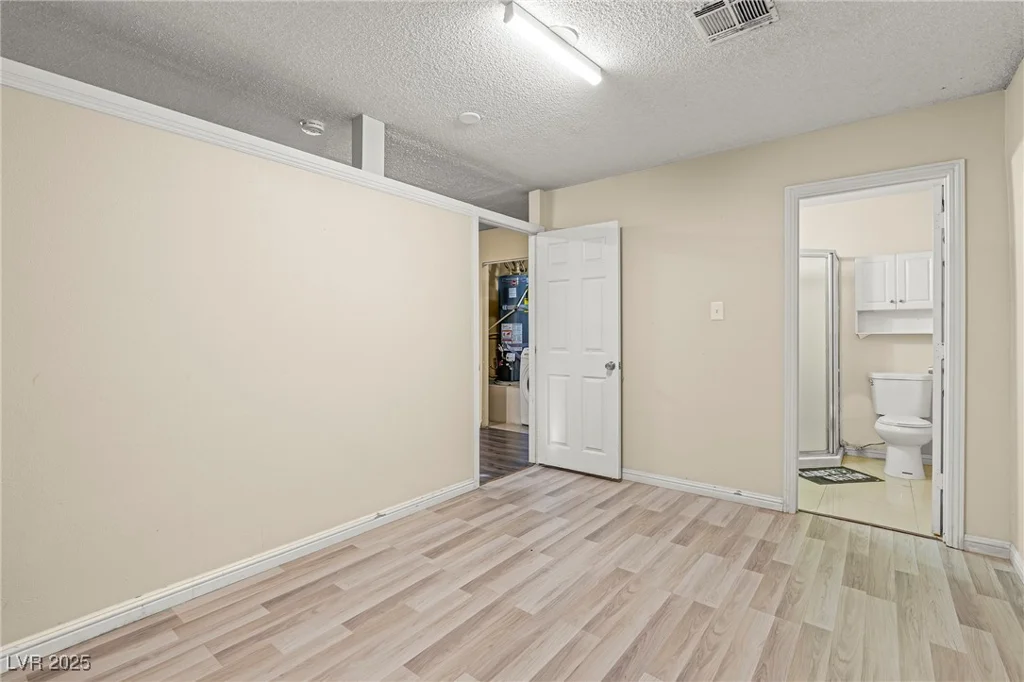 4775 Summerhill, Las Vegas, NV 89121