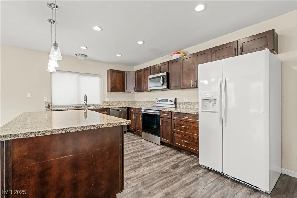 4775 Summerhill, Las Vegas, NV 89121