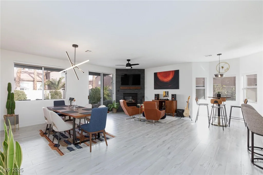 9542 Gainey Ranch, Las Vegas, NV 89147