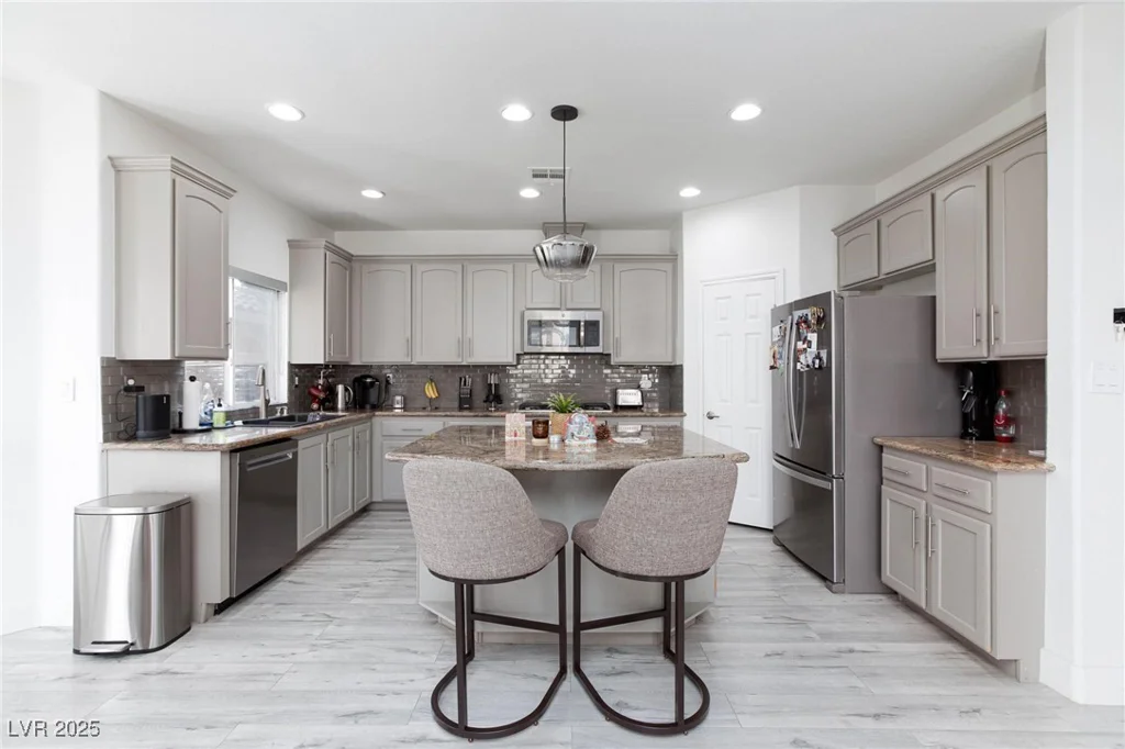 9542 Gainey Ranch, Las Vegas, NV 89147