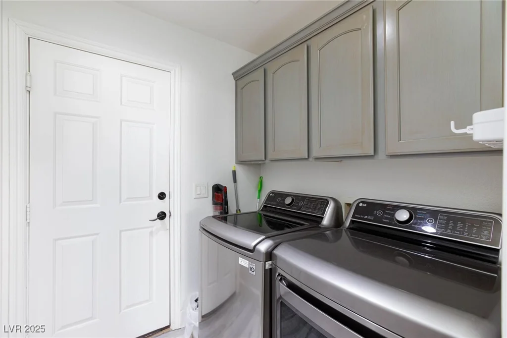 9542 Gainey Ranch, Las Vegas, NV 89147
