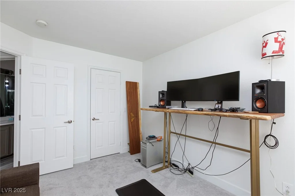 9542 Gainey Ranch, Las Vegas, NV 89147