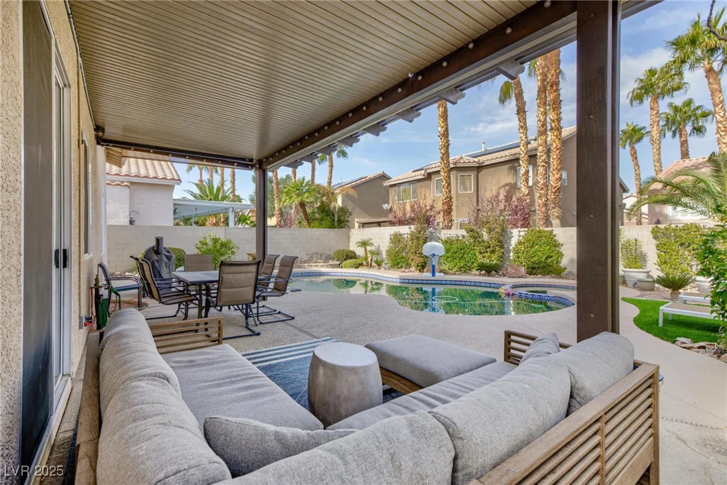 9542 Gainey Ranch, Las Vegas, NV 89147