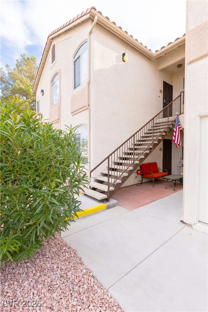 1830 Buffalo, Las Vegas, NV 89128