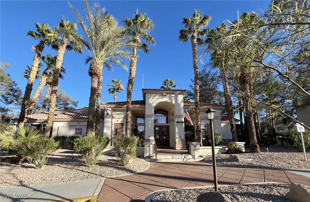 1830 Buffalo, Las Vegas, NV 89128