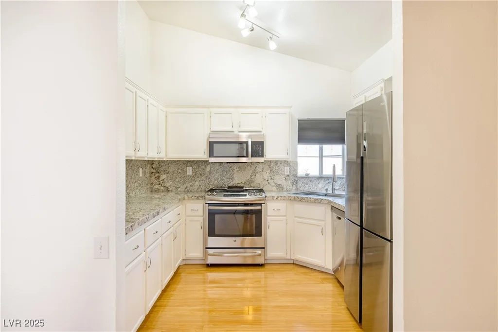 1830 Buffalo, Las Vegas, NV 89128