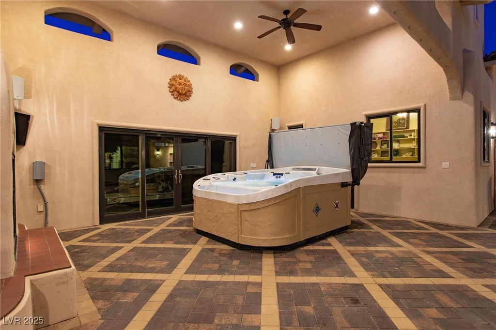 3888 Pebble, Las Vegas, NV 89139