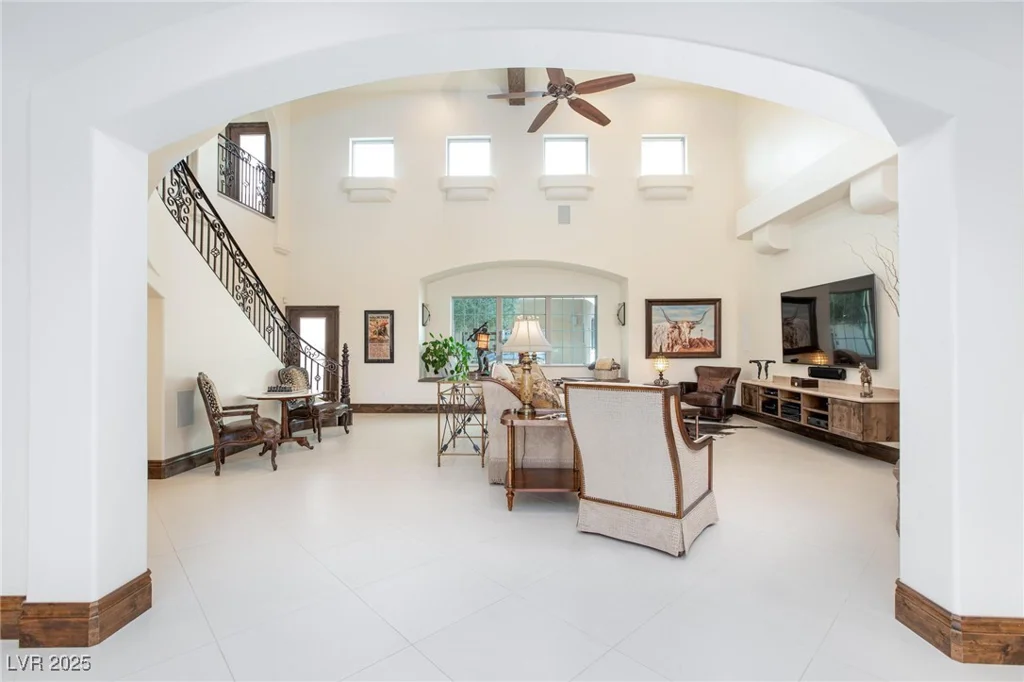 3888 Pebble, Las Vegas, NV 89139