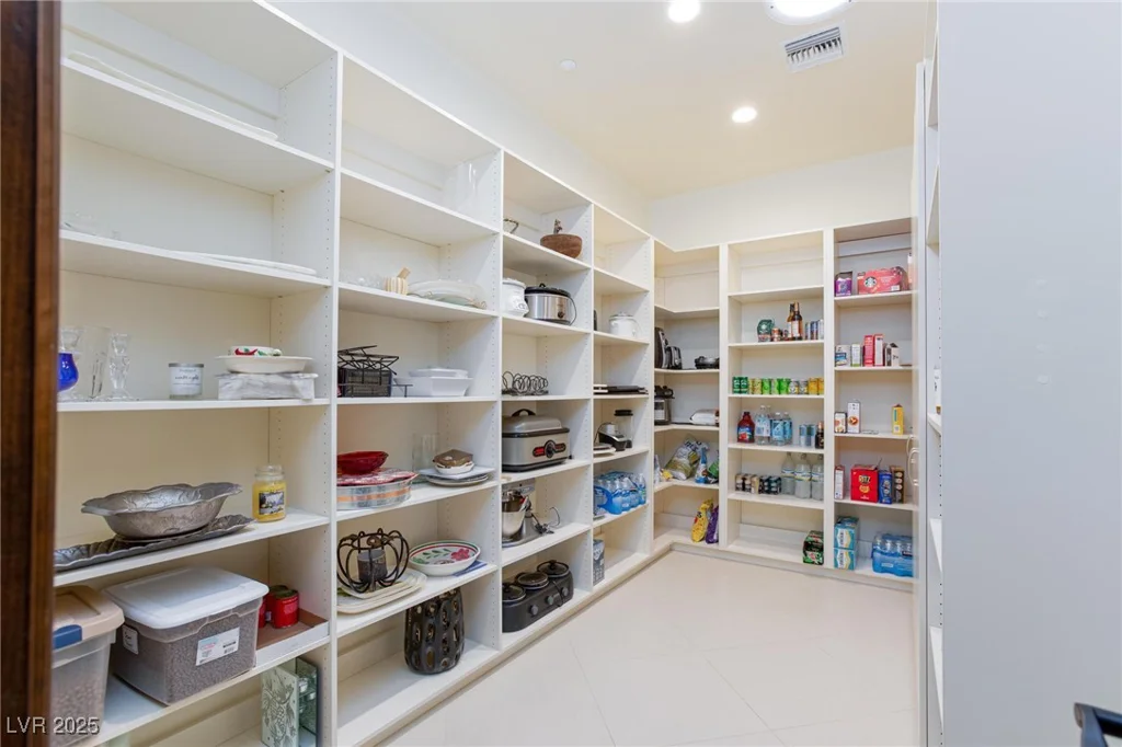 3888 Pebble, Las Vegas, NV 89139
