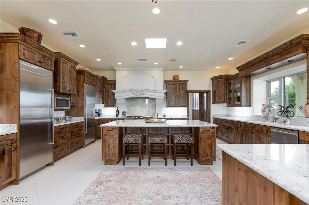 3888 Pebble, Las Vegas, NV 89139