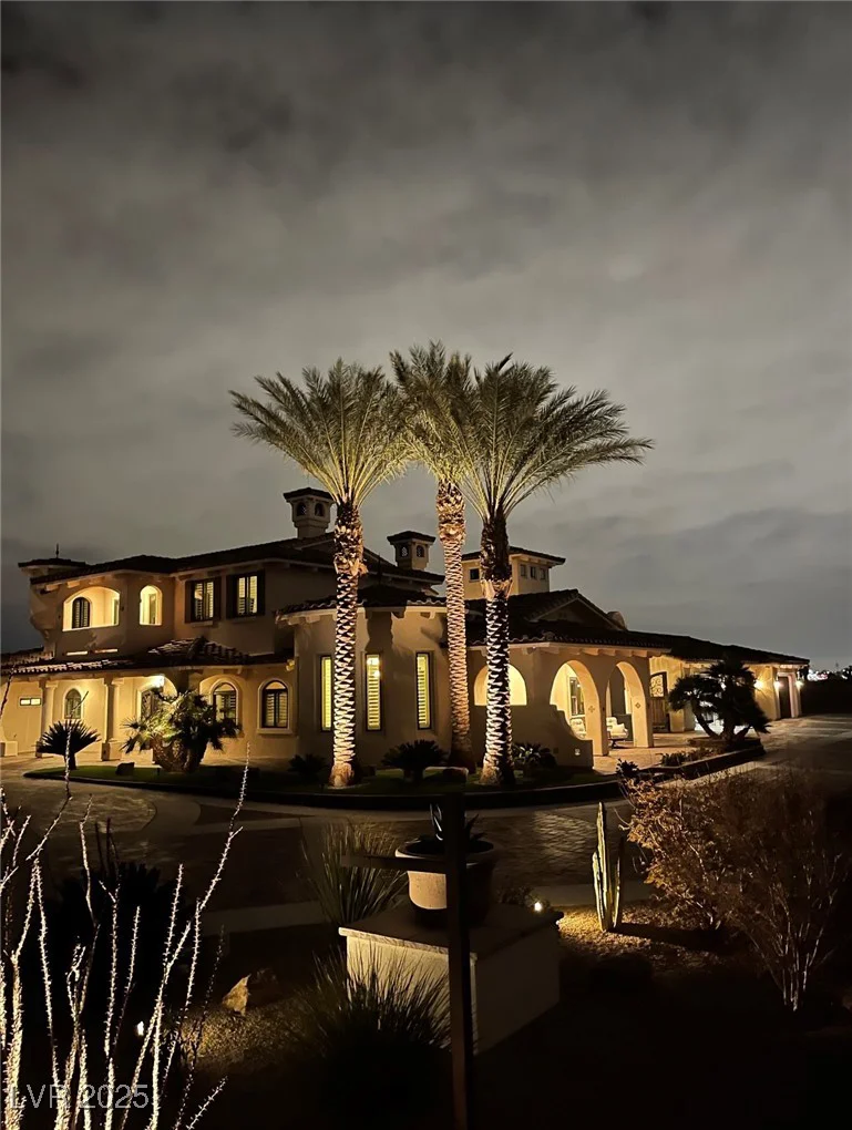 3888 Pebble, Las Vegas, NV 89139