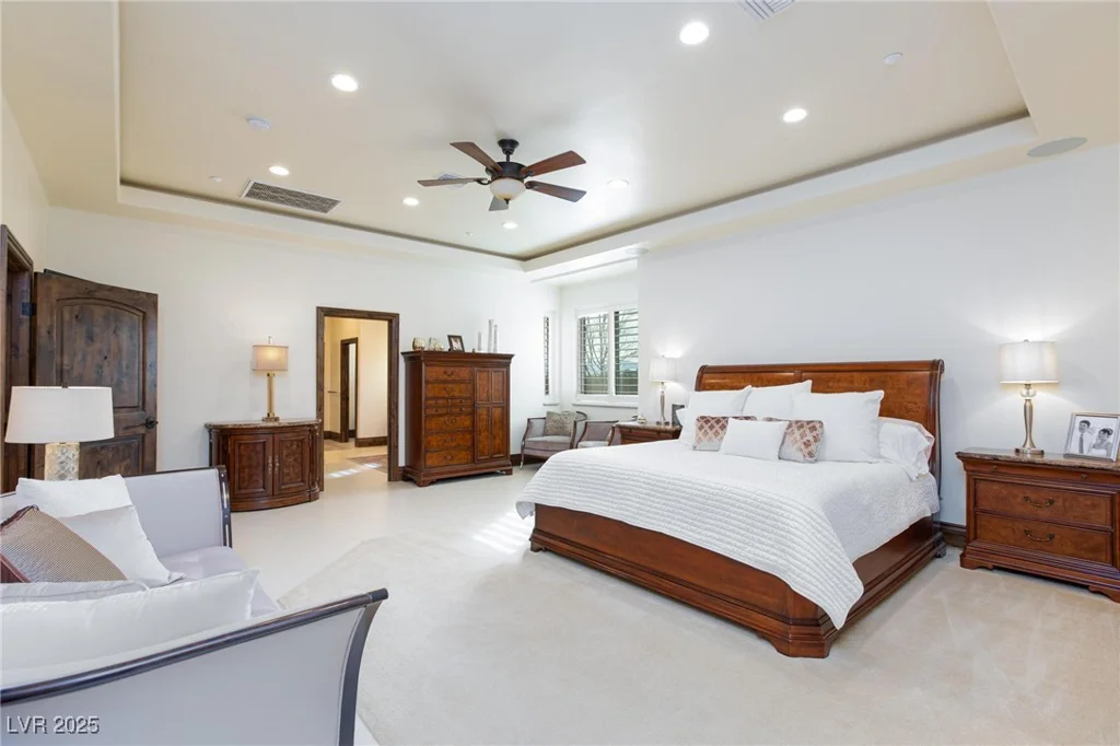 3888 Pebble, Las Vegas, NV 89139