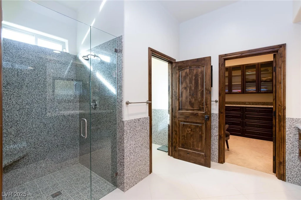 3888 Pebble, Las Vegas, NV 89139