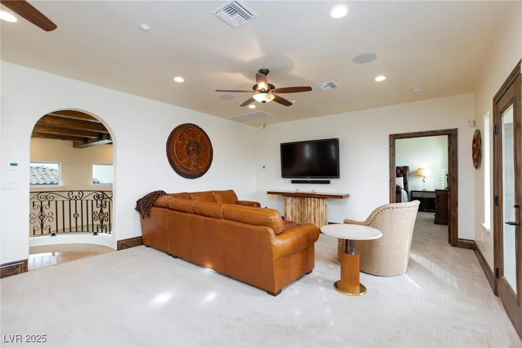 3888 Pebble, Las Vegas, NV 89139