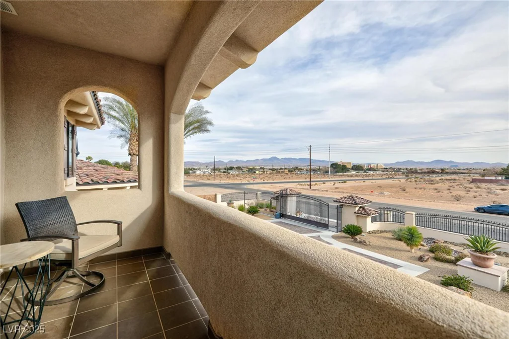 3888 Pebble, Las Vegas, NV 89139