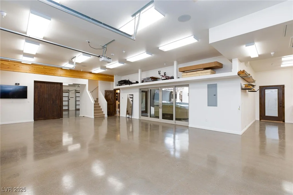 3888 Pebble, Las Vegas, NV 89139