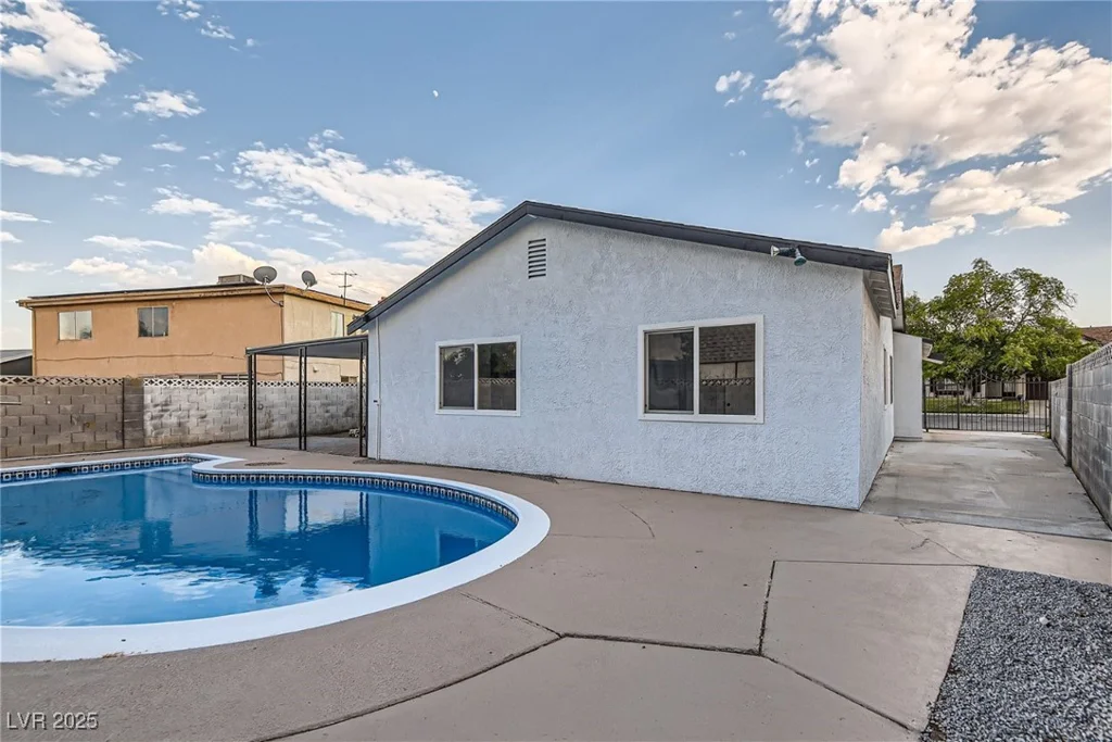 7134 Grasswood, Las Vegas, NV 89147
