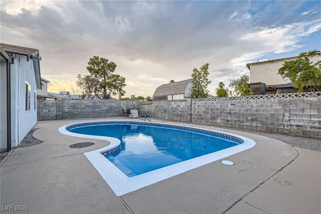 7134 Grasswood, Las Vegas, NV 89147