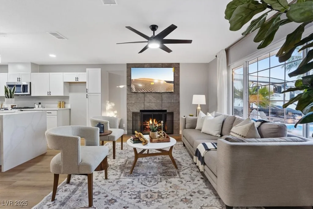 7134 Grasswood, Las Vegas, NV 89147