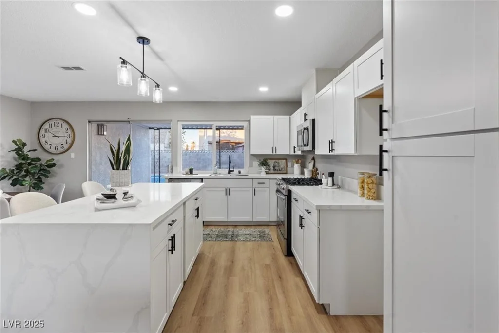 7134 Grasswood, Las Vegas, NV 89147