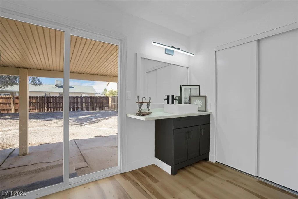 3883 Seedling, Las Vegas, NV 89115