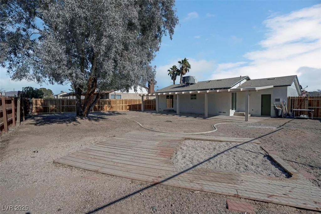 3883 Seedling, Las Vegas, NV 89115