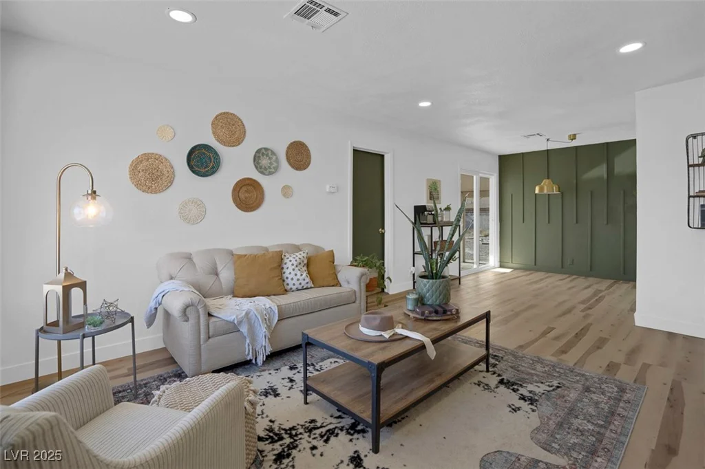 3883 Seedling, Las Vegas, NV 89115