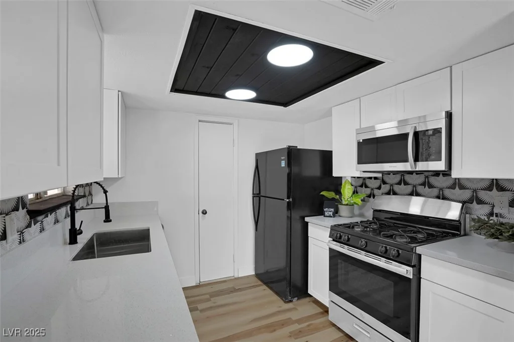 3883 Seedling, Las Vegas, NV 89115