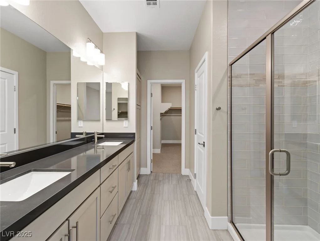 9911 Spinel, Las Vegas, NV 89143