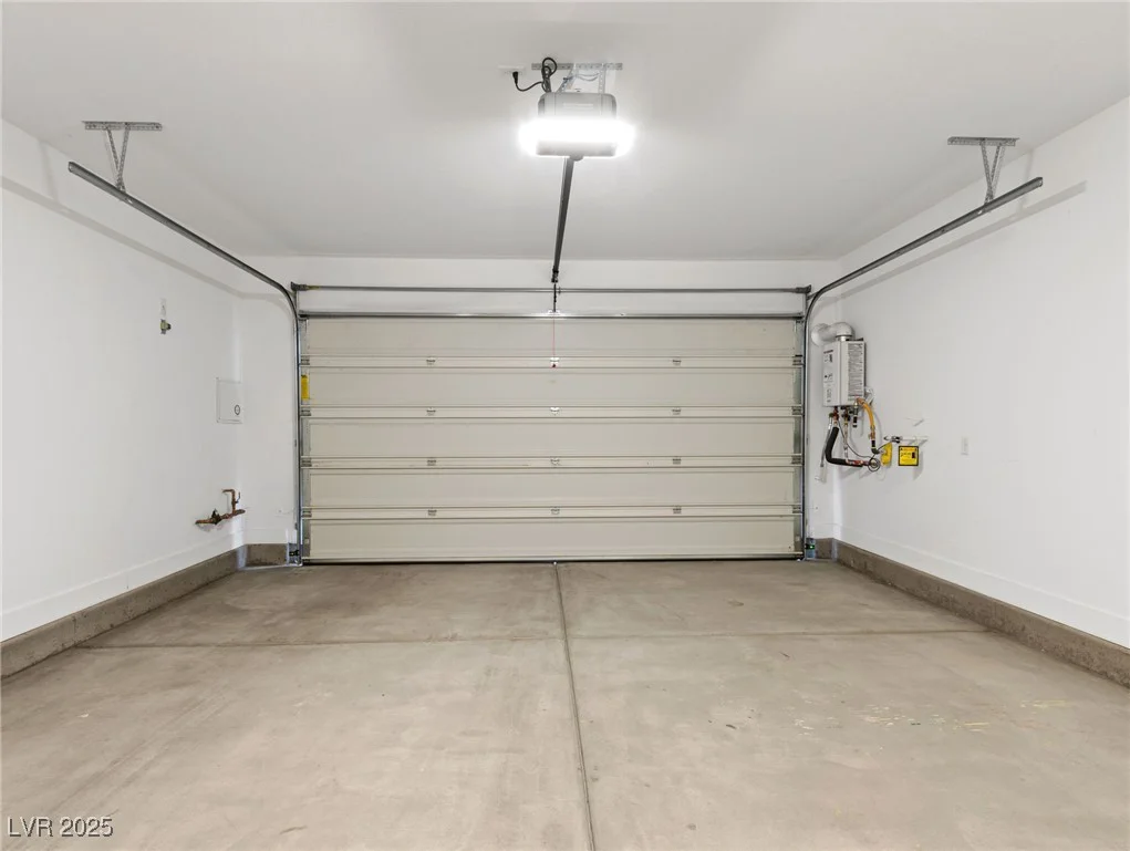 9911 Spinel, Las Vegas, NV 89143