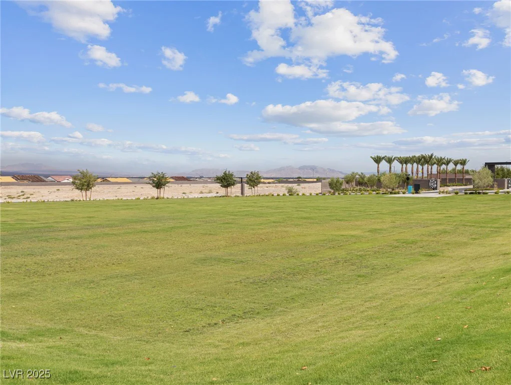 9911 Spinel, Las Vegas, NV 89143