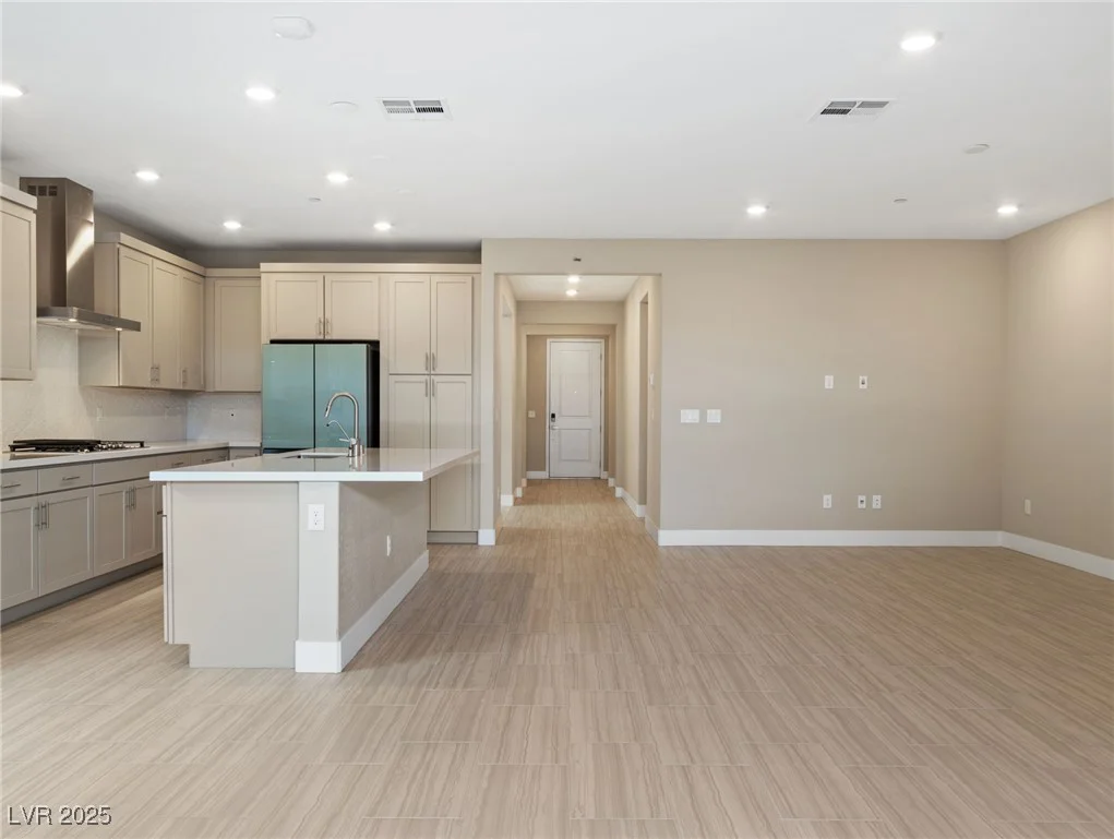 9911 Spinel, Las Vegas, NV 89143