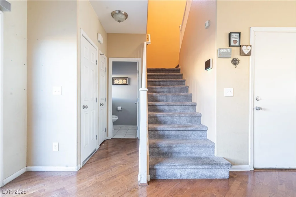 6074 Lazarro, Las Vegas, NV 89139