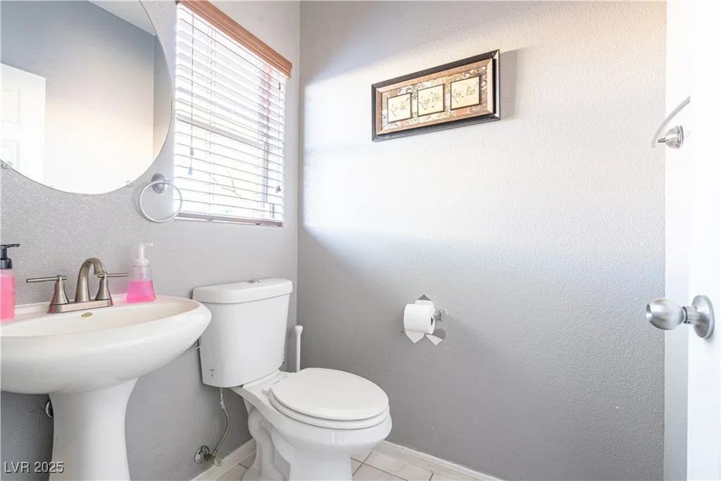 6074 Lazarro, Las Vegas, NV 89139