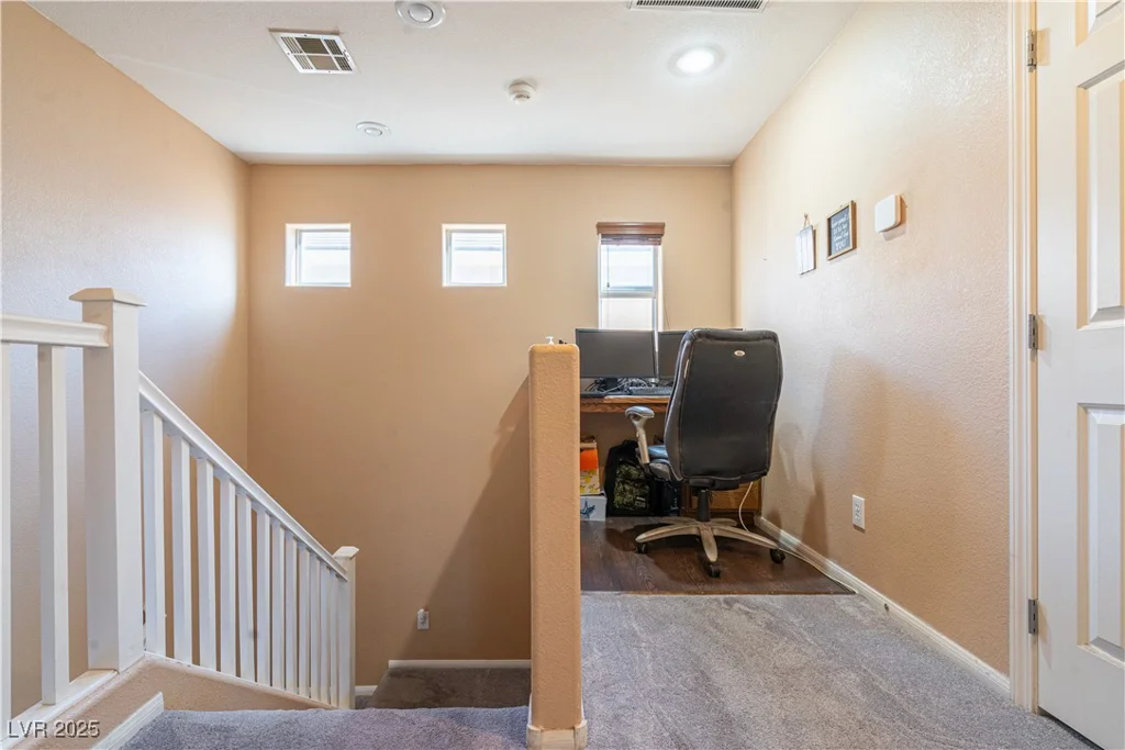 6074 Lazarro, Las Vegas, NV 89139