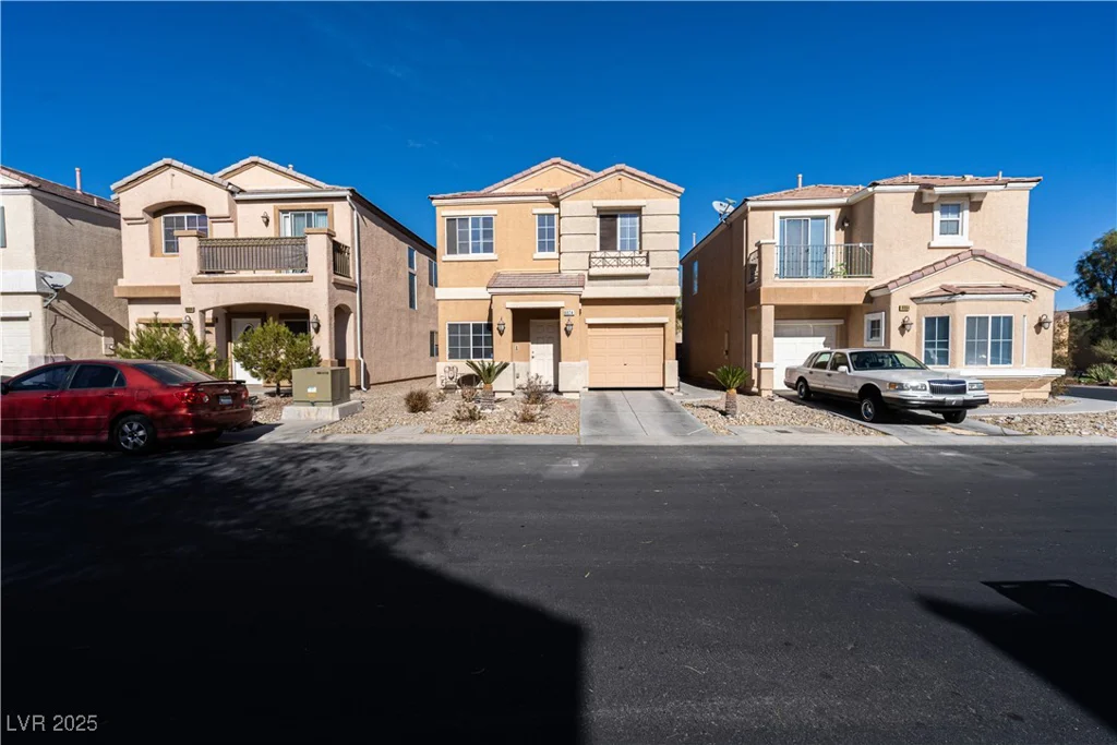 6074 Lazarro, Las Vegas, NV 89139