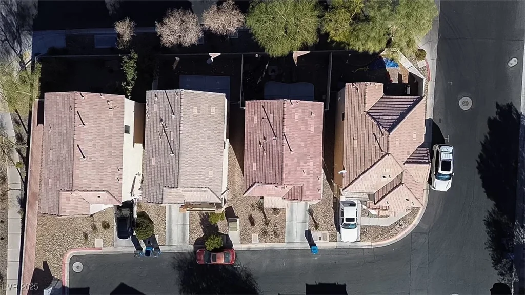 6074 Lazarro, Las Vegas, NV 89139