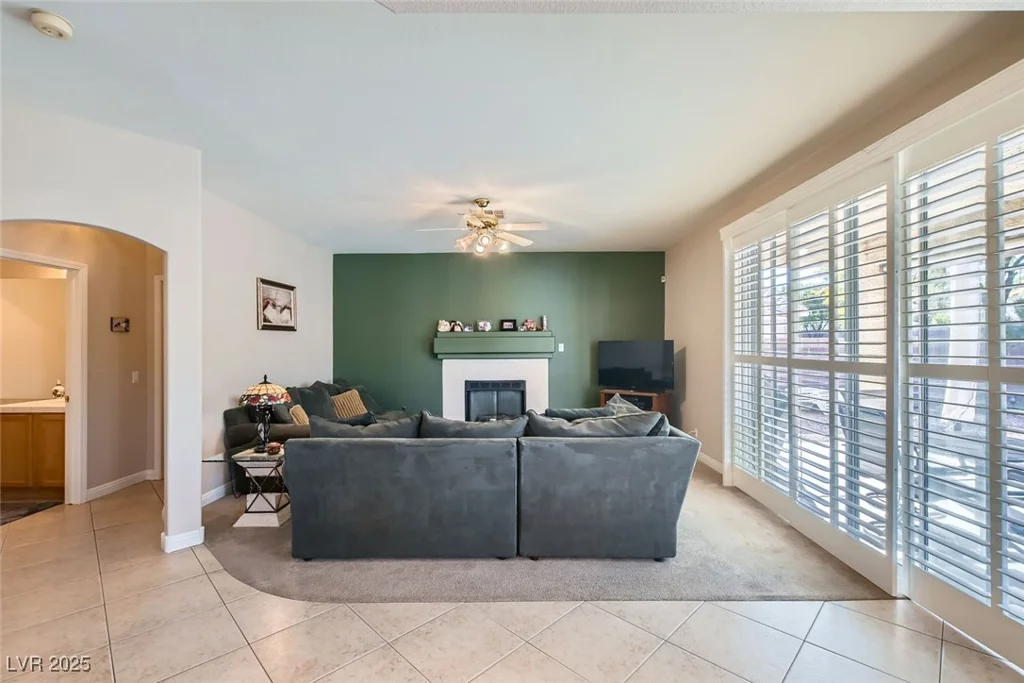 2525 Huber Heights, Las Vegas, NV 89128