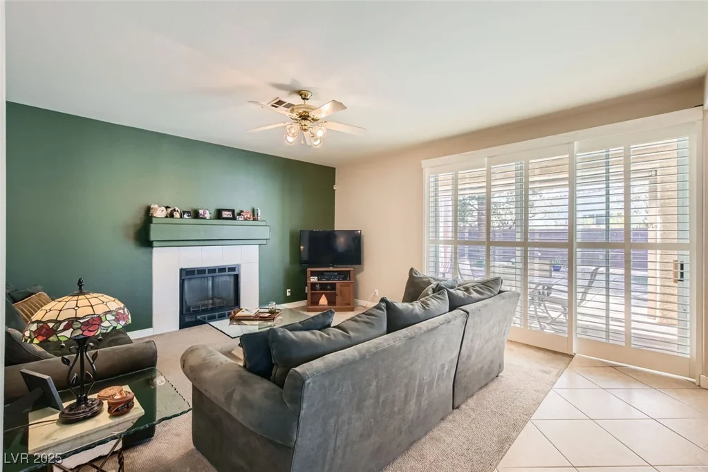2525 Huber Heights, Las Vegas, NV 89128