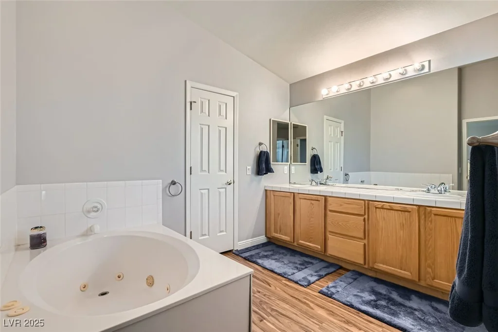 2525 Huber Heights, Las Vegas, NV 89128