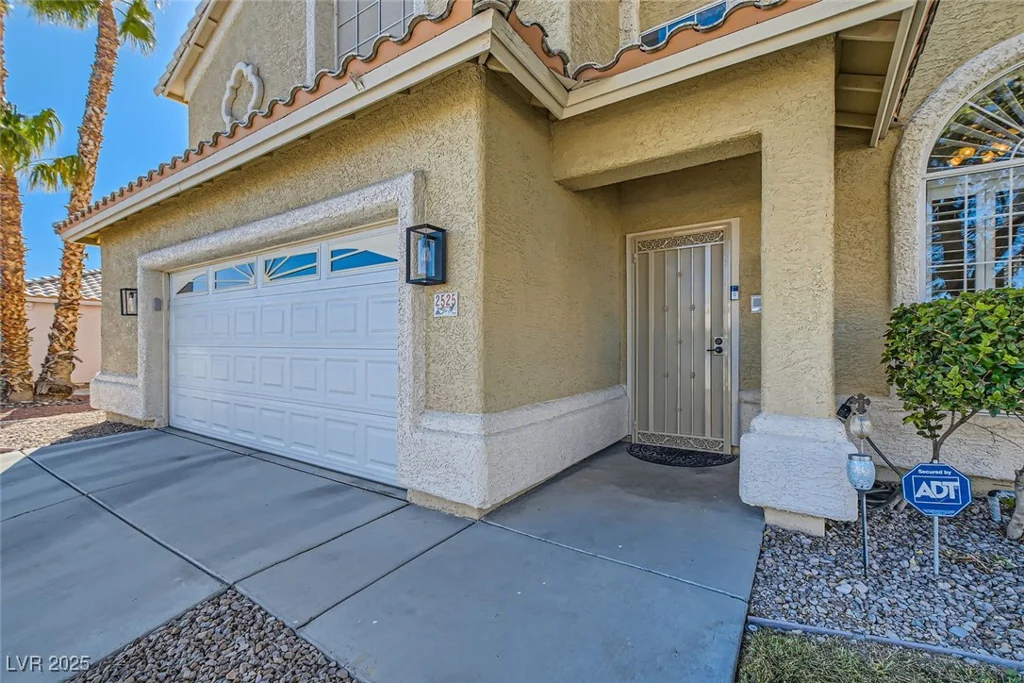 2525 Huber Heights, Las Vegas, NV 89128