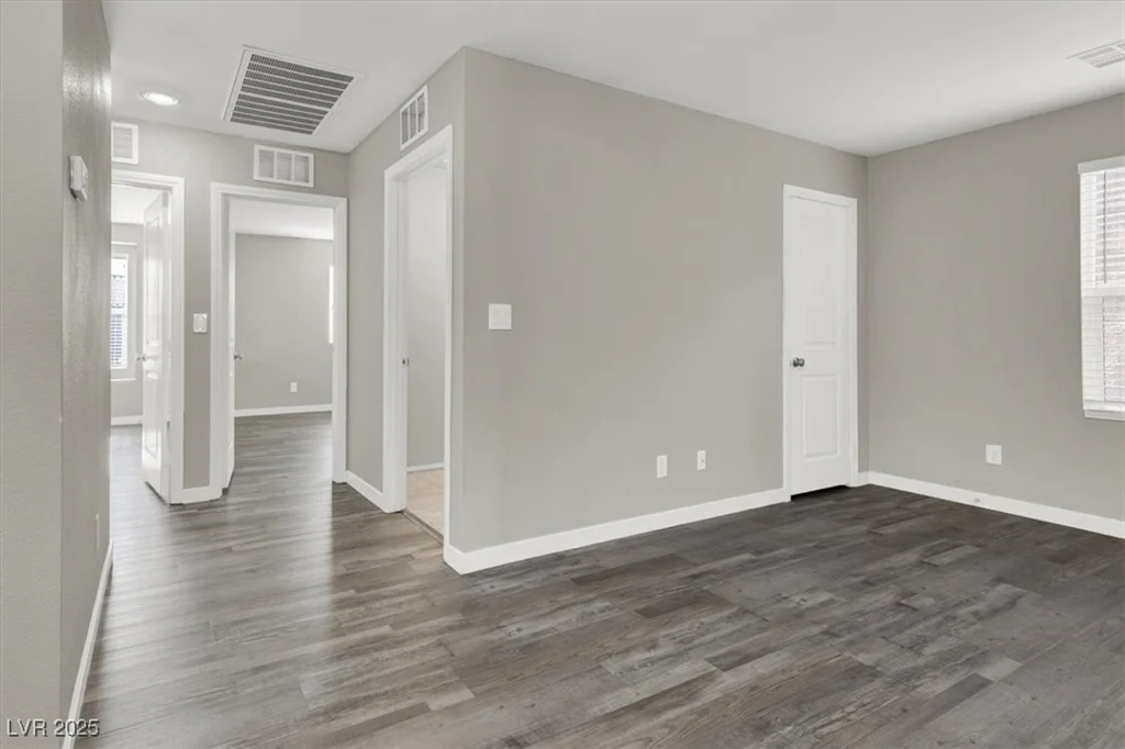 9202 Valley Betica, Las Vegas, NV 89148
