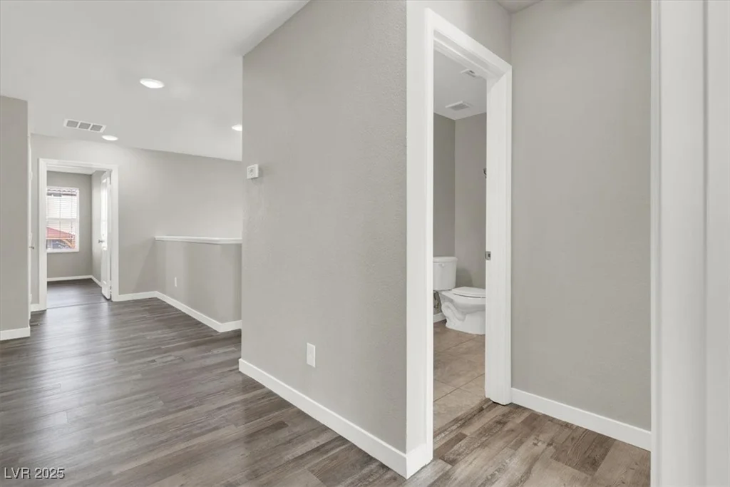 9202 Valley Betica, Las Vegas, NV 89148