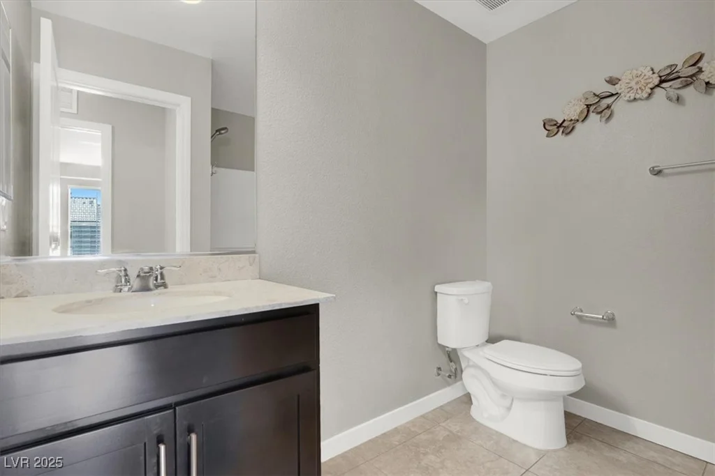 9202 Valley Betica, Las Vegas, NV 89148