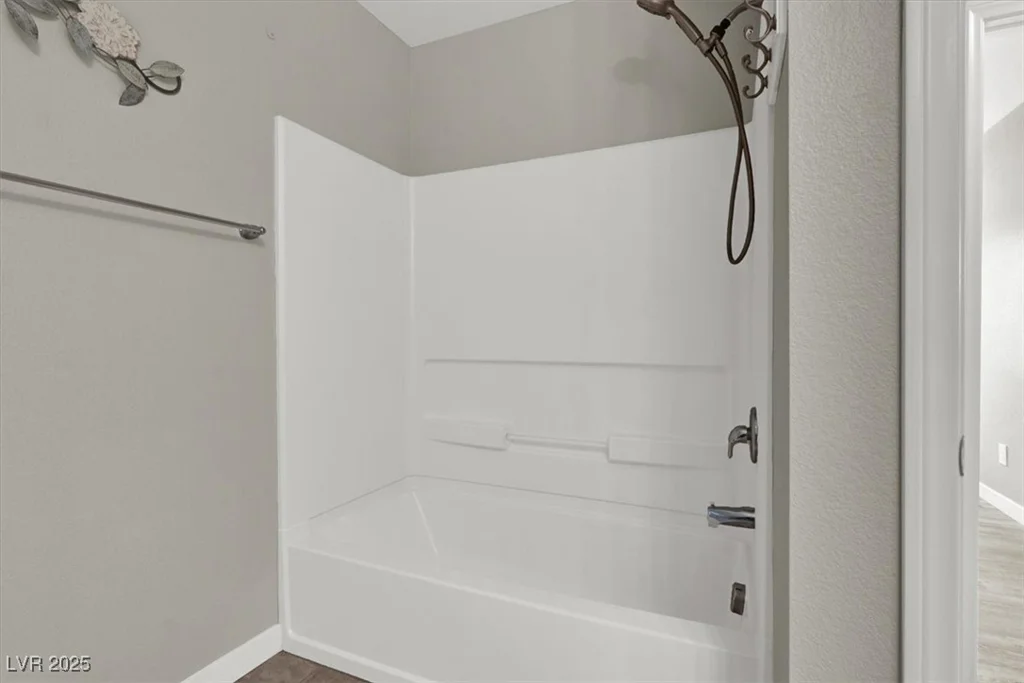 9202 Valley Betica, Las Vegas, NV 89148
