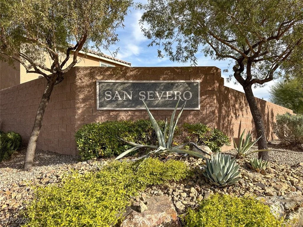 9202 Valley Betica, Las Vegas, NV 89148