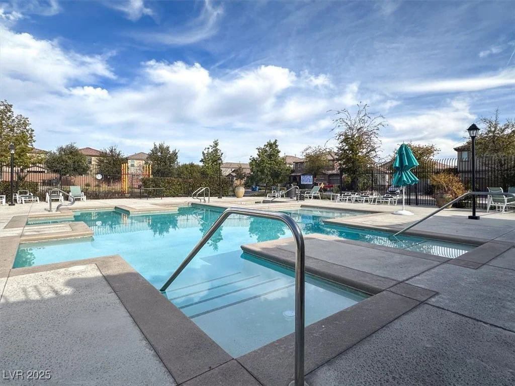 9202 Valley Betica, Las Vegas, NV 89148