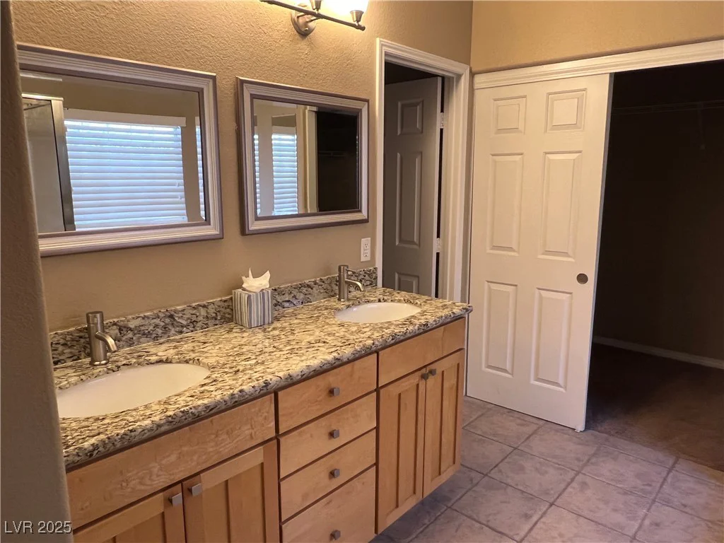 10488 Beckaville, Las Vegas, NV 89129
