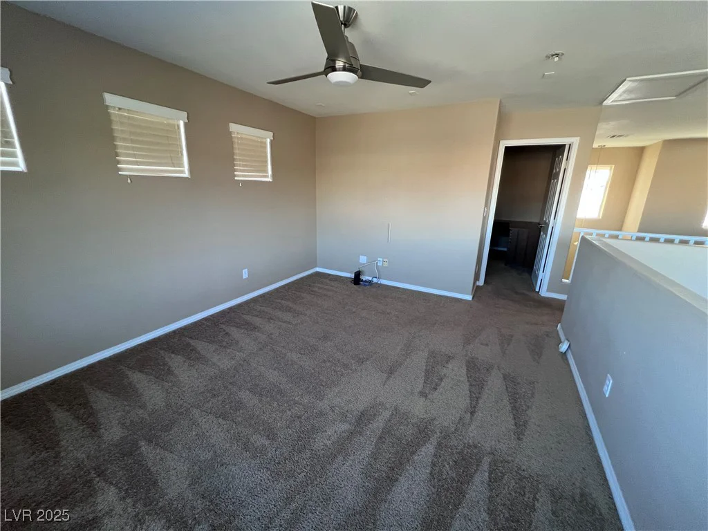 10488 Beckaville, Las Vegas, NV 89129